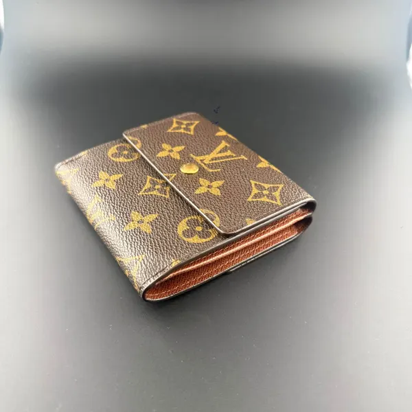 Louis Vuitton Monogram wallet หลุดจำนำ รูปที่ 4